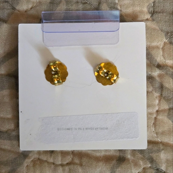 Sorrelli NWT Emerald Cut Stud  Earrings - Picture 4 of 9